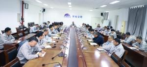 徐爱军强调：敢于担当 大胆决策 提升工作质量效益